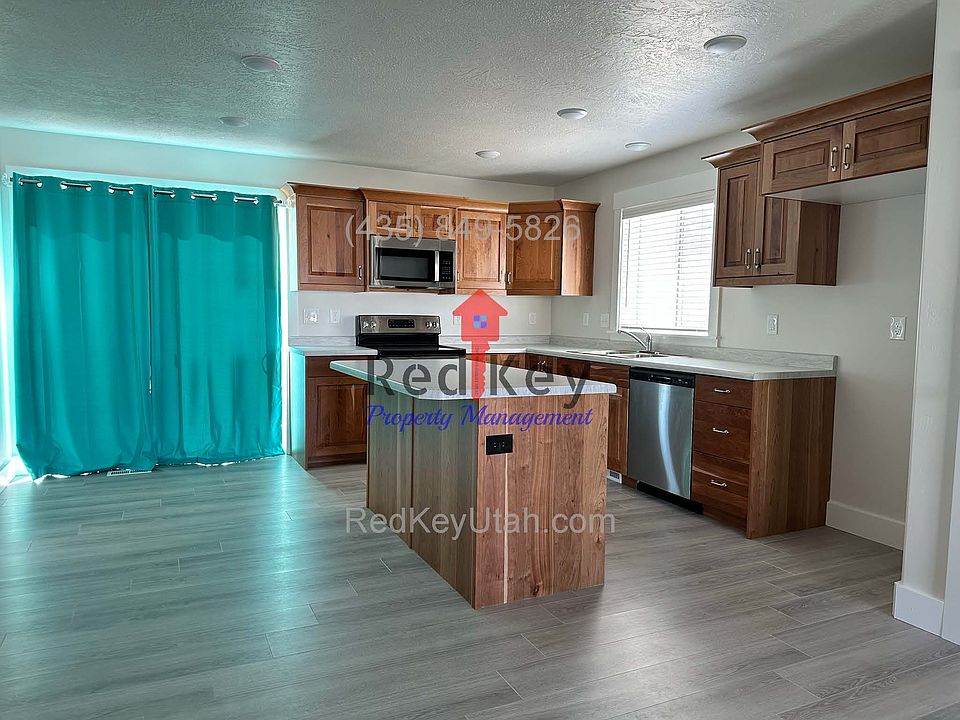 1470 N Duplex 465 W 1470 N Tooele UT Zillow