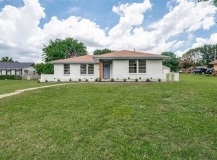 3552 Rio Grande Cir, Dallas, TX 75233