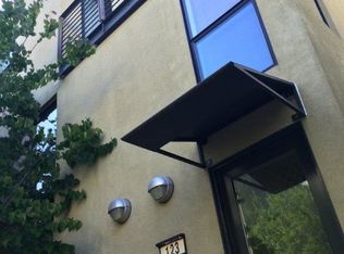 123 City Limits Cir, Oakland, CA 94608