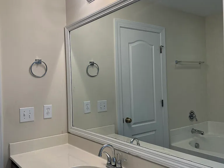 1833 Brittlebush Ln — Photo 28