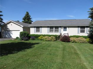 3910 Woodruff Rd, Livonia, NY 14487