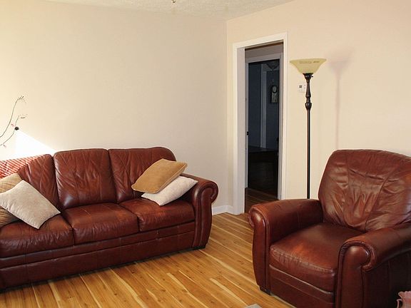 2nd image of 1136 Midland Dr