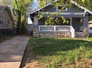 2208 E 69th Ter, Kansas City, MO 64132