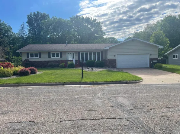 1009 Arnold St, Rothschild, WI 54474