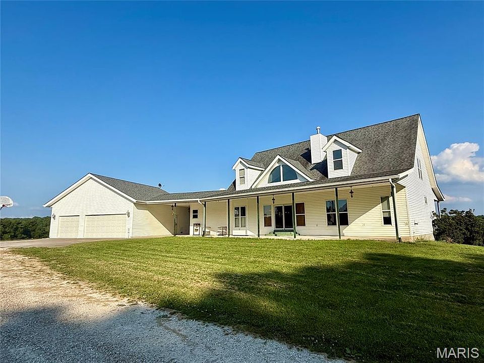 1st image of 28875 Collins Ln