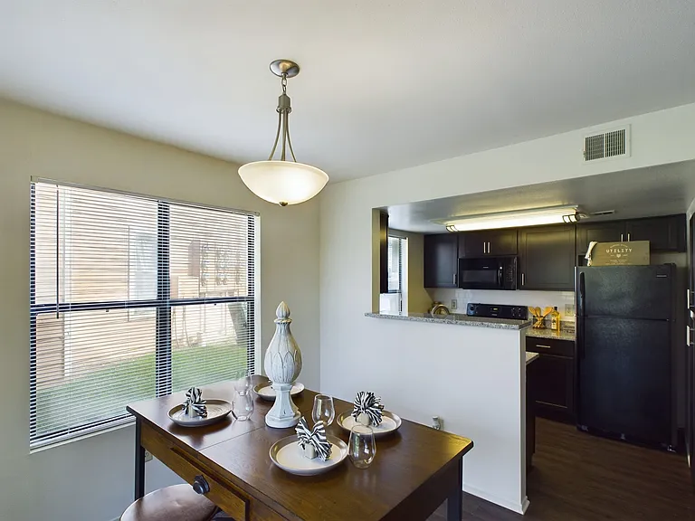 Stoney Brooke Apartments — Photo 5
