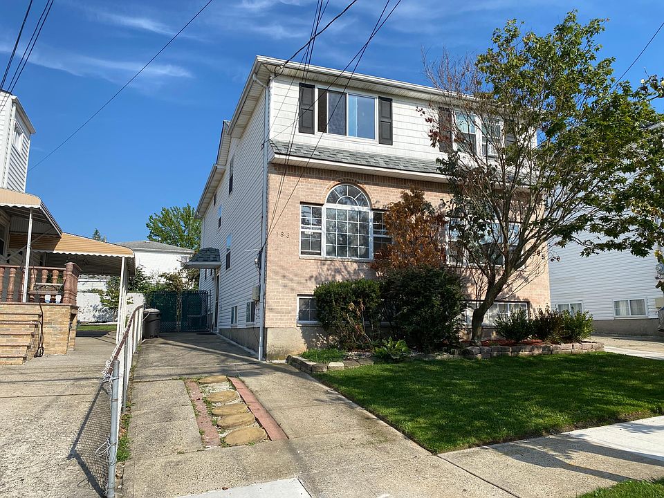 1st image of 183 Wellbrook Ave