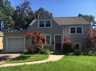 1095 Van Buren Ave, Des Plaines, IL 60018