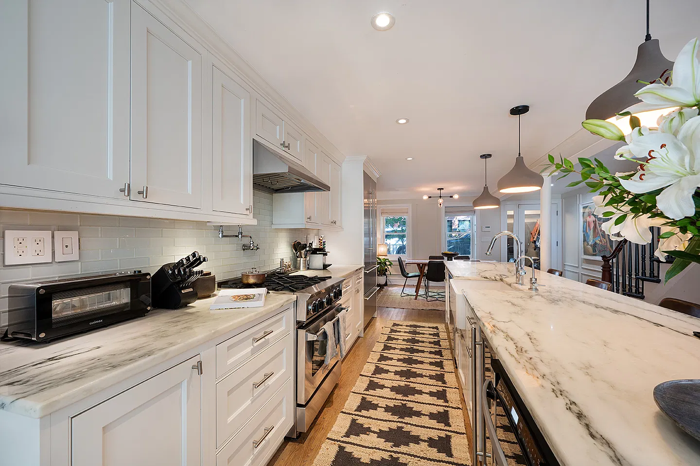 202 Bergen Street — Photo 3