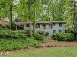 960 Vistavia Cir, Decatur, GA 30033