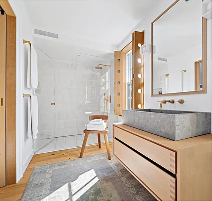 Sold by Compass | media 20