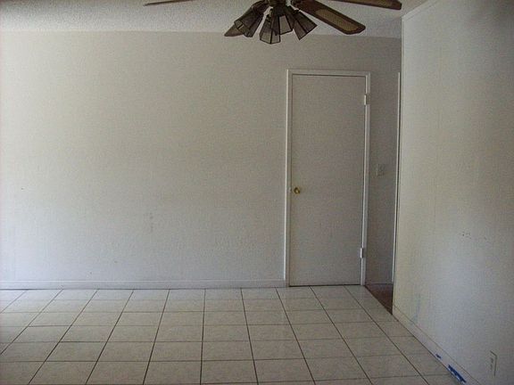 4th image of 2875 Gavilan Dr