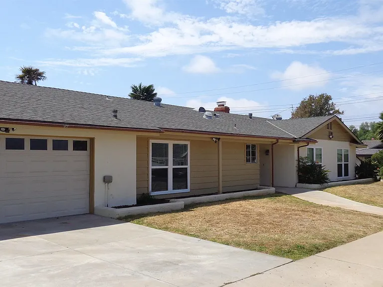 246 Eucalyptus Ct — Photo 1