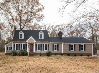 5707 Fox Hollow Dr, North Chesterfield, VA 23237