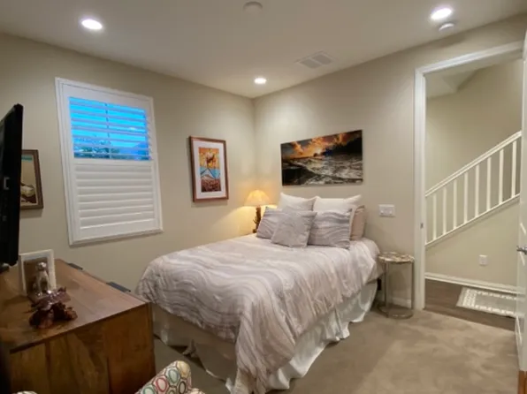 5084 Manzano St, Camarillo, CA 93012