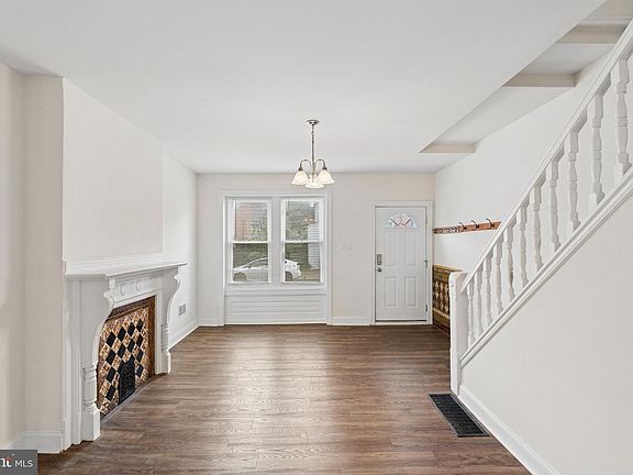 3rd image of 406 N 42nd St