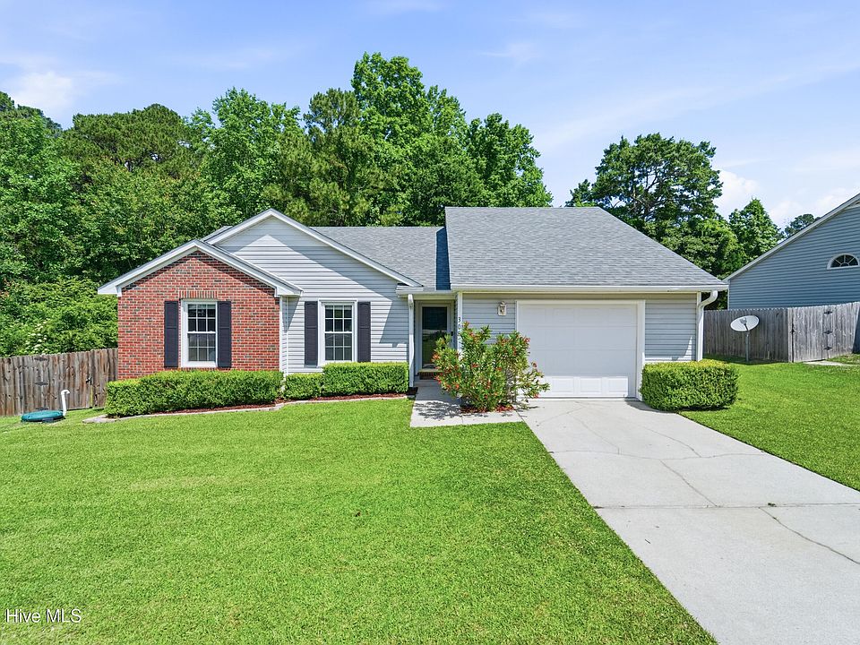 1st image of 308 Pebble Lane