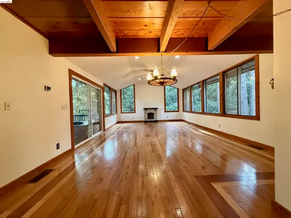 24086 Lama Hisum Rd, Mi Wuk Village, CA 95346