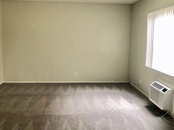 5th image of 5132 N Glendora Ave APT 8