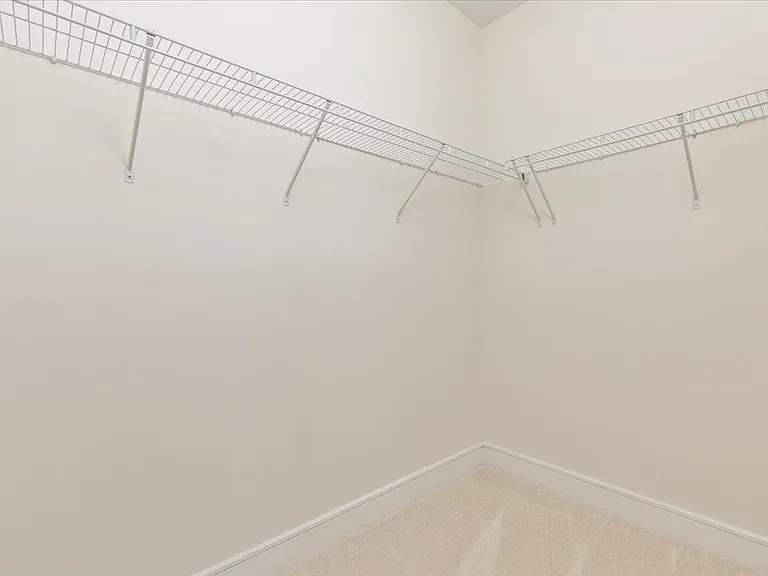 123 Choke Cherry Ct — Photo 20