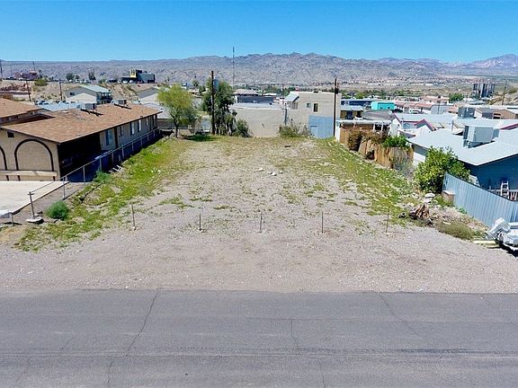 2nd image of 1527 Monte Vista Drive