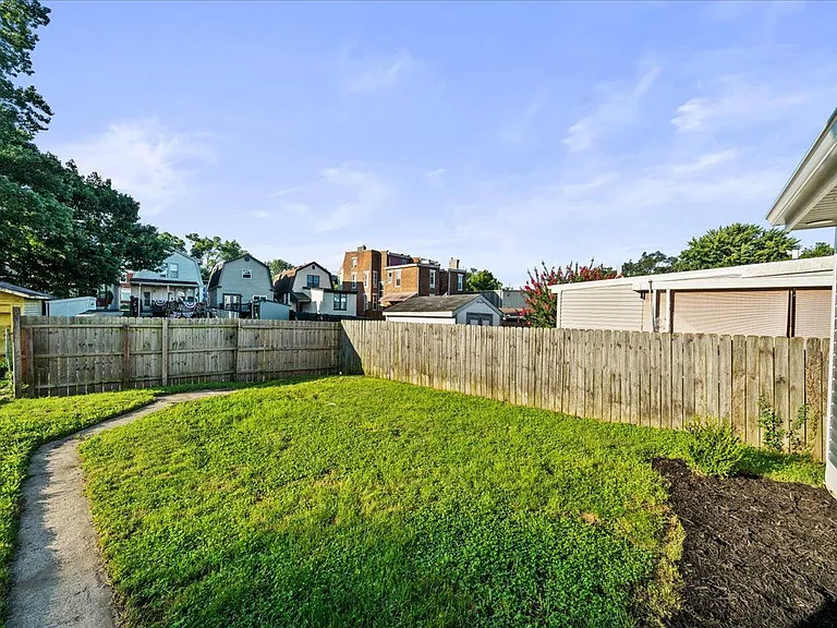 422 5th Ave #MAIN — Photo 15