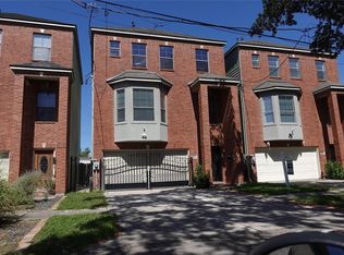 1006 E Temple St, Houston, TX 77009