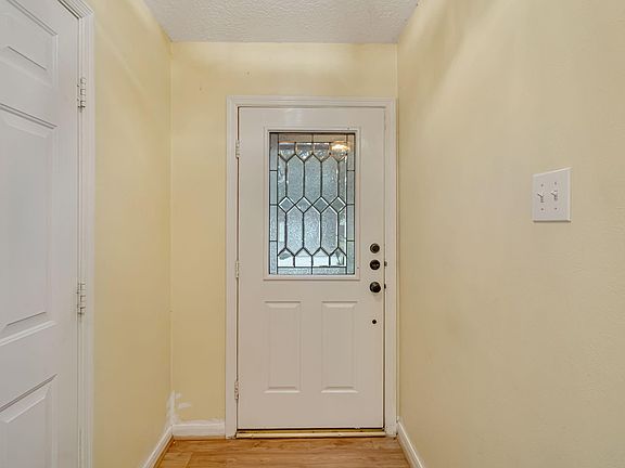 4th image of 4614 Neches Trail Ln