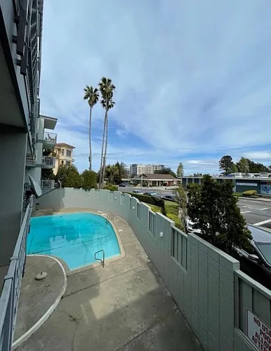 Imperial Apartments Photo 1