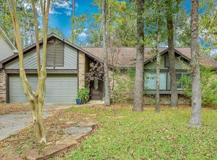 22 Edgewood Forest Ct, Spring, TX 77381