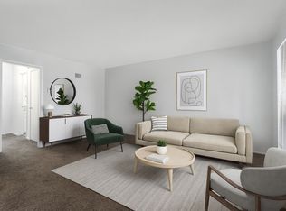 418 W 89th St APT B, Kansas City, MO 64114