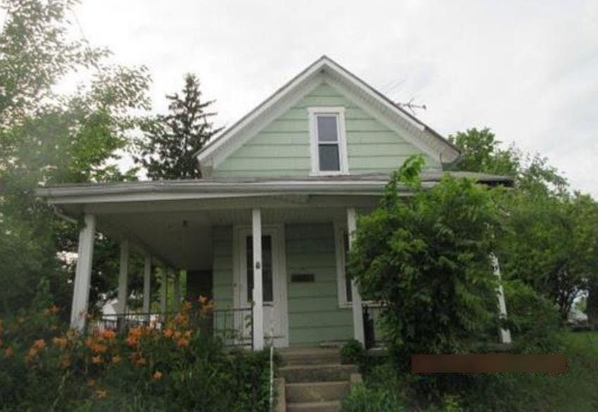1st image of 127 E Union St