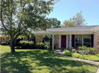118 Norwich St, Gulf Breeze, FL 32561
