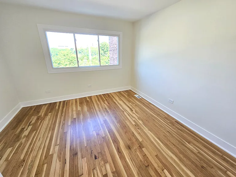 2538 S Wentworth Ave — Photo 11