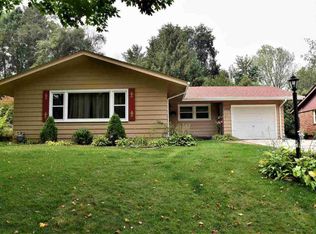 328 Warren Ave, Rockford, IL