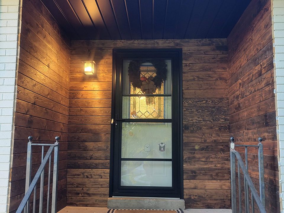 1st image of 4701 S Turnberry Pl