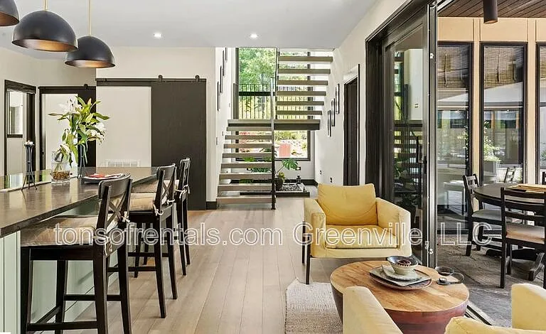 128 Sanctuary Ln — Photo 7