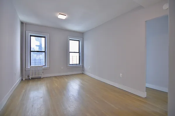 Rented by Bohemia Realty Group | media 2