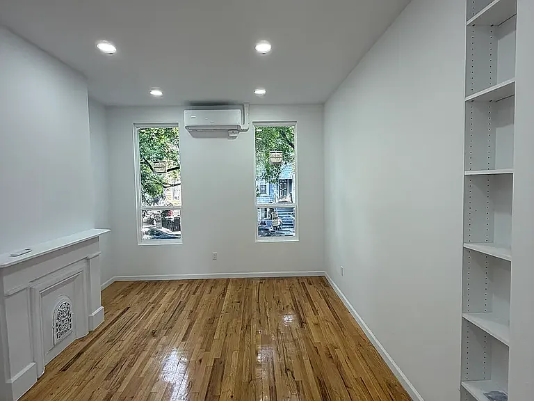 248 56th St #1 — Photo 4
