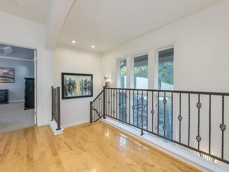 813 Moonlight Bay Dr — Photo 27