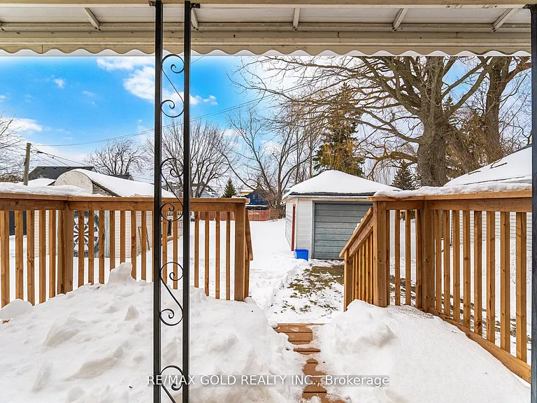 4445 Simcoe St — Photo 39
