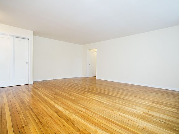 3rd image of 66-33 Yellowstone Blvd APT 2G