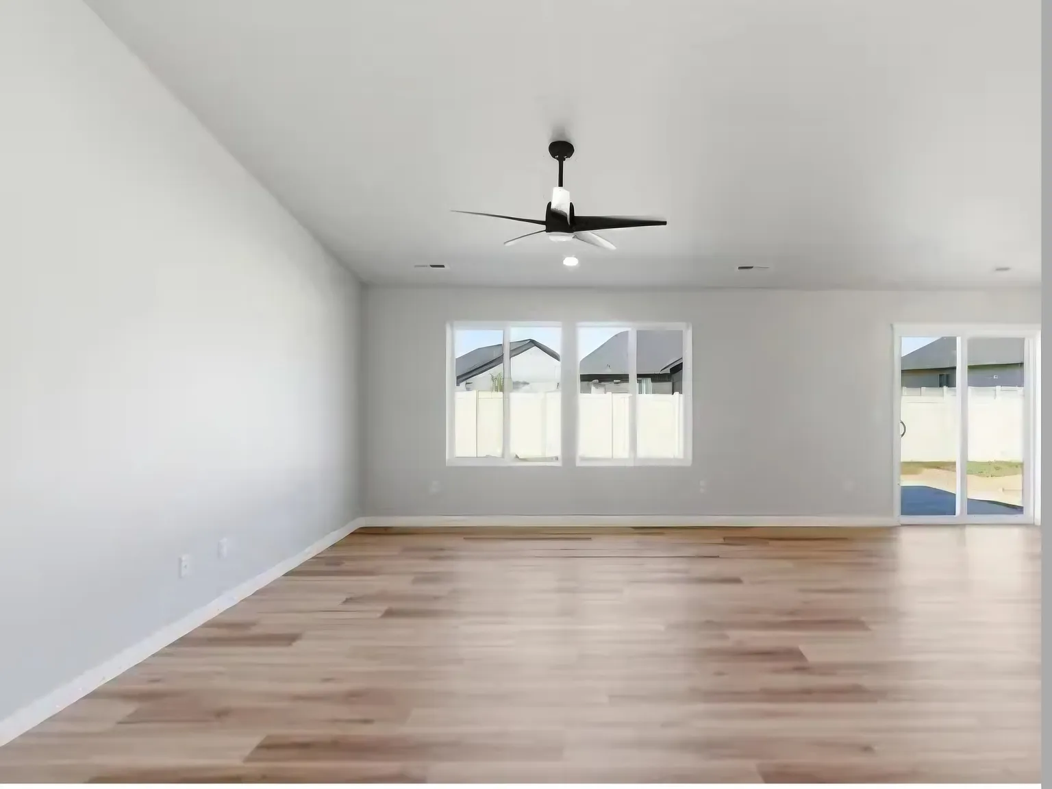3 bed, 1364 sqft, $2,250 — Photo 4