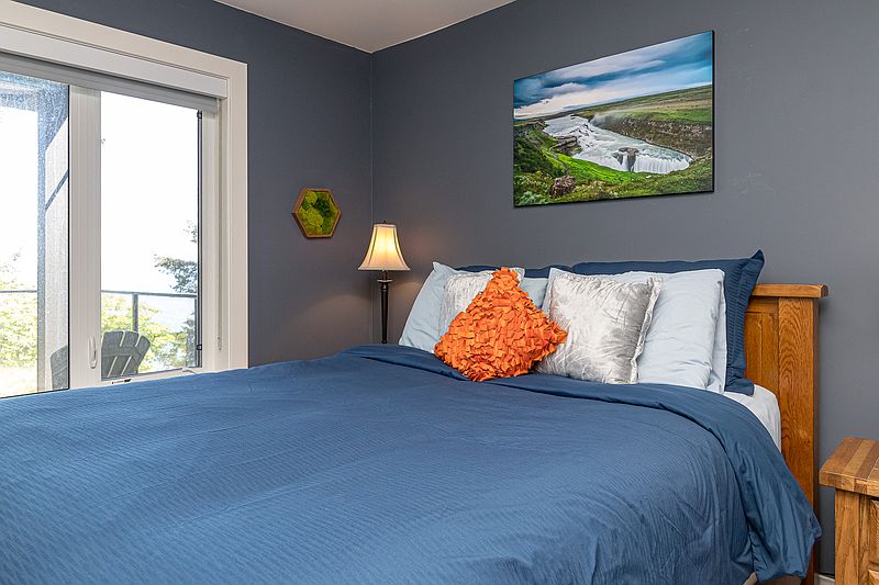 Saanich House for rent - 3 Bedrooms — photo 32