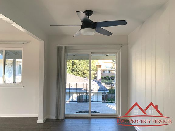5th image of 347 Auburn Way APT 4