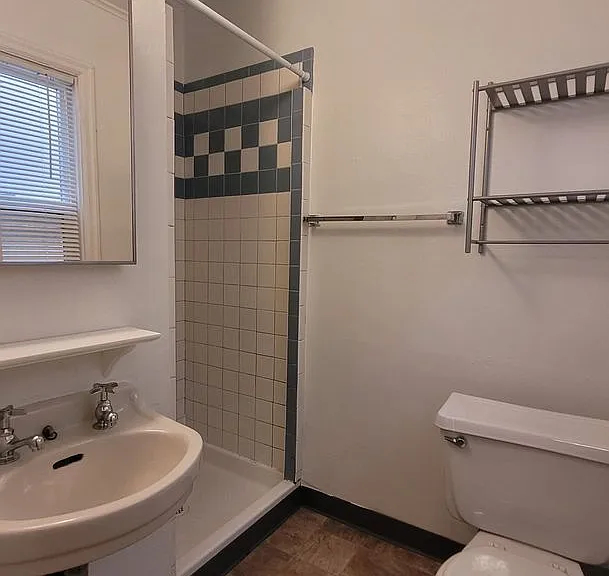 9300 E Sprague Ave — Photo 22