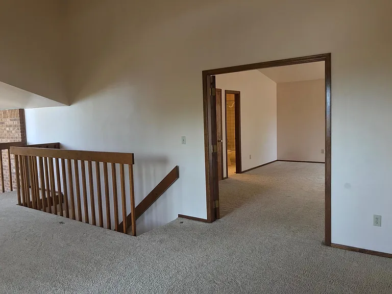 5292 Cracker Barrel Cir — Photo 23