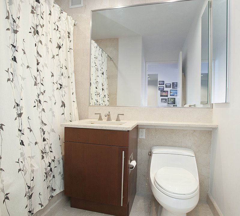 2nd image of 240 Riverside Blvd APT 4P