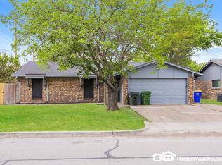 801 Catherine Ln, Seagoville, TX 75159