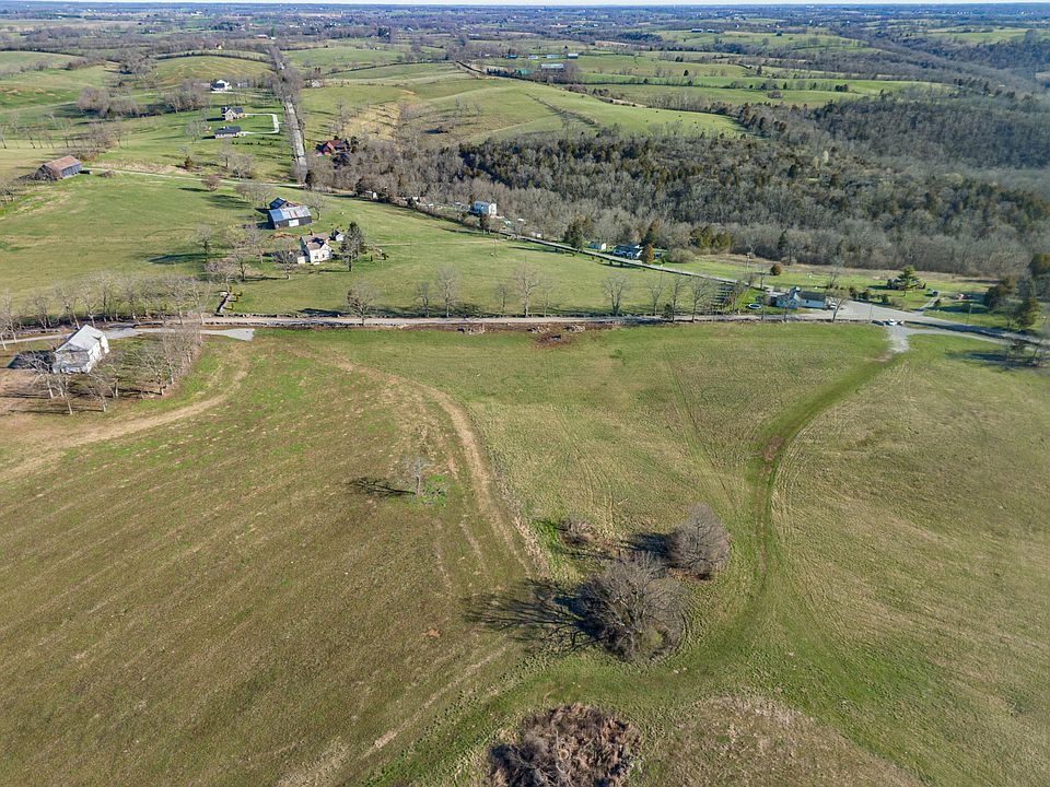 2nd image of 2340 Athens Boonesboro Rd